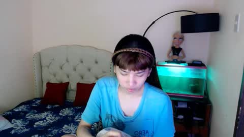 SHANTA FOX  s online show from February 18, 12:46 pm