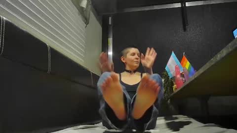 sharkysimon online show from February 14, 3:47 am