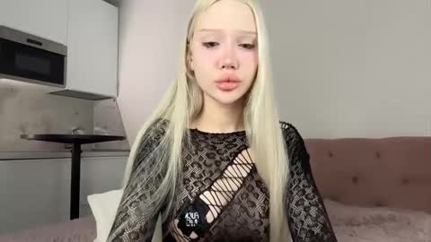 Diana  online show from September 28, 5:12 pm