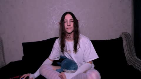 silvermuse online show from November 20, 2:23 am