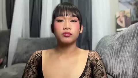 Kylie online show from June 19, 11:37 am