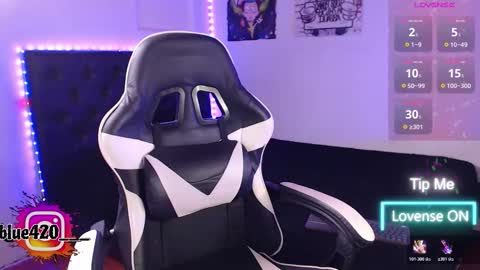 blue online show from November 18, 11:59 pm