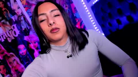 blue online show from February 1, 3:49 am