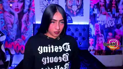 blue online show from March 20, 12:44 am