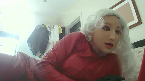 Slutty sissy Lori online show from October 24, 11:59 am
