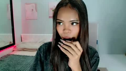 Dont forget to follow me give me thumbs upIm  a New  kataluna online show from May 18, 10:26 pm