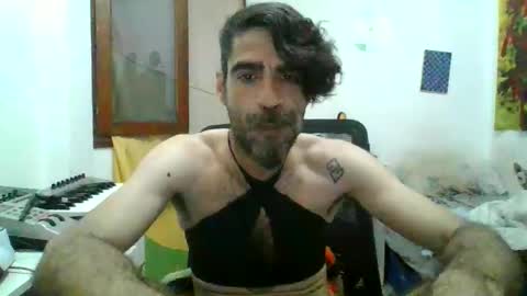 willy online show from April 26, 5:05 am