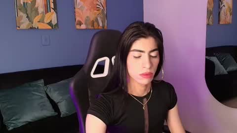 sofia_sommers online show from September 16, 11:37 am