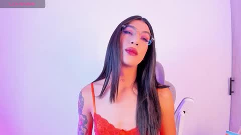 Sofi online show from November 23, 1:24 pm