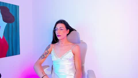 Sofi online show from June 3, 3:49 pm