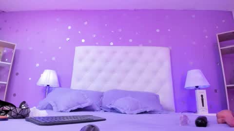 Sophia  online show from January 5, 7:39 pm