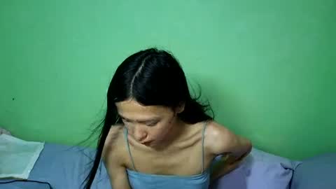 sophialaurel online show from June 24, 6:55 am