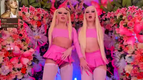 Snapshot of spicysluts chatting on October 16, 12:55 am Alison Sharon online show from October 16, 12:55 am