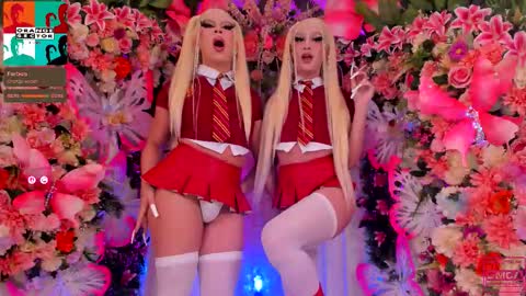 Snapshot of spicysluts chatting on October 18, 3:21 am Alison Sharon online show from October 18, 3:21 am