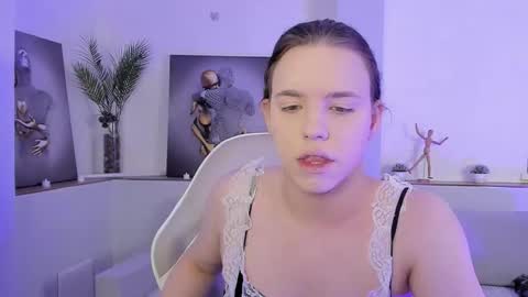 Madison GMT2 4AM-10AM Mon Tue Wed  Sat Sun online show from February 10, 2:18 am