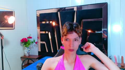 stefany piink online show from April 9, 12:22 pm