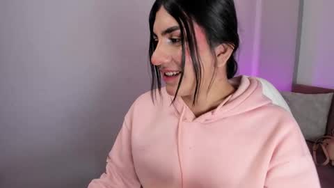 Stefany Bratz online show from April 20, 3:41 am