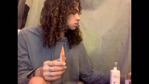 stxllaxcx online show from April 11, 1:00 am