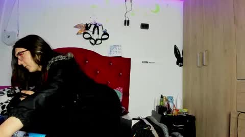 sweet__suck69bitch online show from January 8, 3:40 am