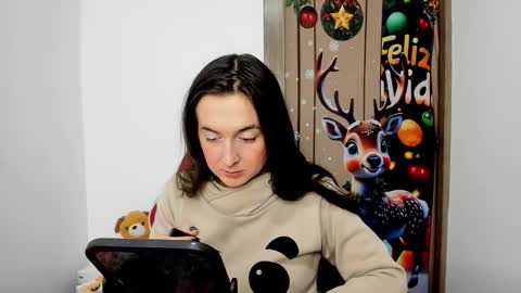 sweet__suck69bitch online show from February 14, 10:48 pm