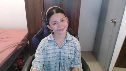 sweet_cassyxx online show from February 2, 10:58 am