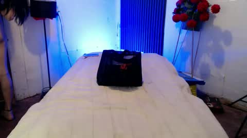 calll me crystal online show from October 28, 12:03 pm