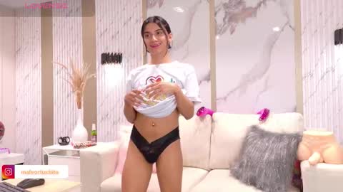 sweet_mafee online show from September 30, 9:26 pm