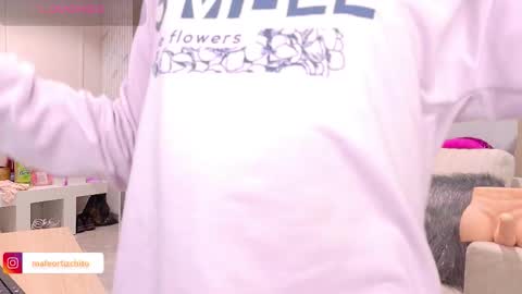 sweet_mafee online show from October 10, 2:23 am