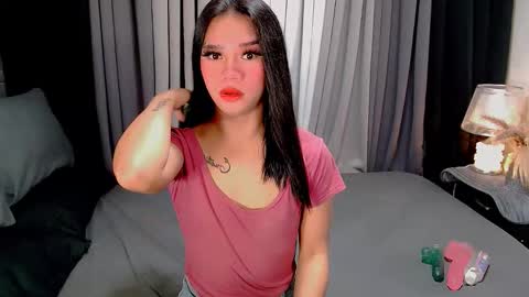 bea takashi  online show from November 12, 9:08 am