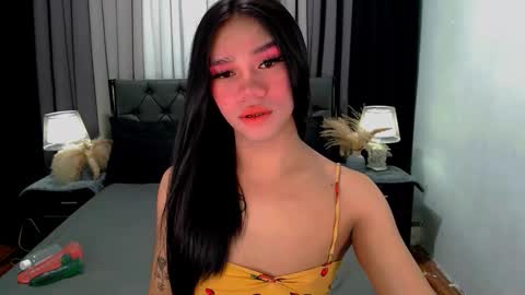 bea takashi  online show from March 24, 9:14 am