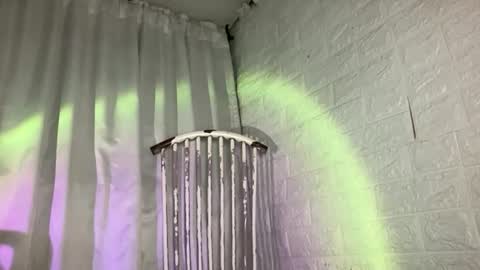 alexa your one and only queen online show from March 3, 9:33 pm