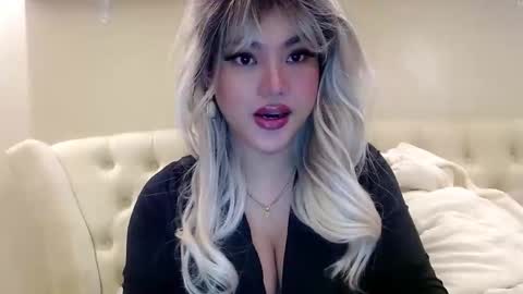 Lena online show from February 16, 5:04 pm