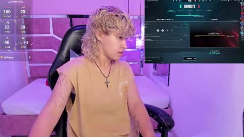 Taylor Leeh online show from December 18, 5:04 am