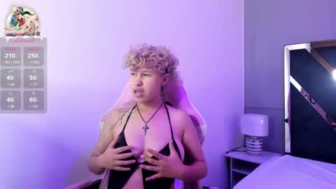 Taylor Leeh online show from December 27, 9:32 pm