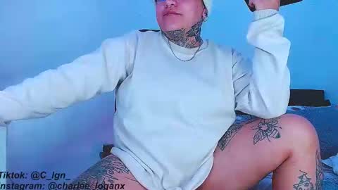 Charlee He online show from February 26, 4:47 am