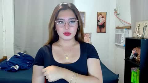 tgirlselena online show from November 17, 1:55 pm