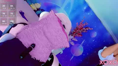 Thalia Girl online show from April 17, 2:14 am