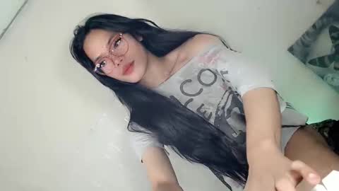 the_horny_bella online show from March 28, 11:56 am