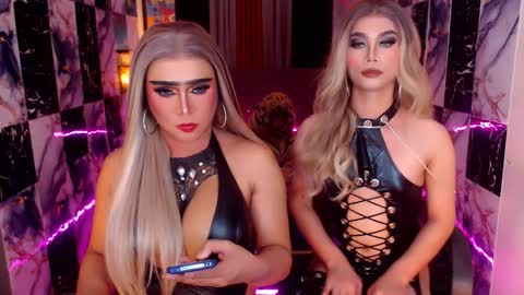 Paula online show from December 4, 10:30 am