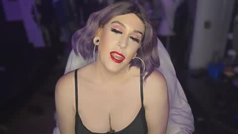 Lizzi Lust online show from April 24, 8:01 pm