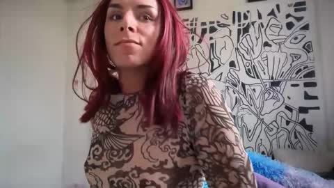 Lucy Lucy online show from December 17, 10:15 pm