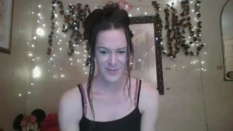 sillymillie0 online show from January 5, 11:19 pm