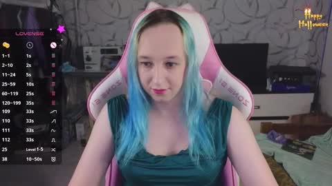 Snapshot of thetrixy chatting on October 29, 9:07 am The Great And Powerful Trixie online show from October 29, 9:07 am