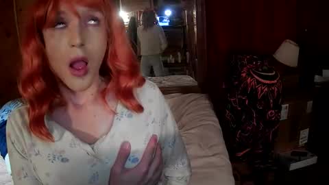 tiffanycase384727 online show from April 22, 4:30 am