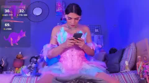                online show from October 30, 9:08 am