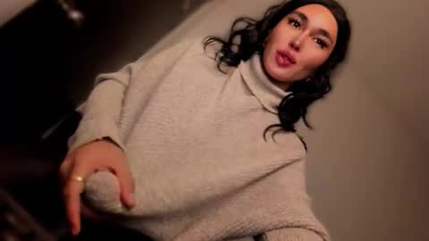 ALMIGHTY GODDESS VALENTINA online show from October 9, 12:01 am