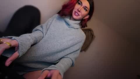 ALMIGHTY GODDESS VALENTINA online show from December 1, 8:55 pm