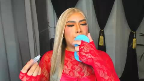 Tricxie online show from October 8, 6:31 pm