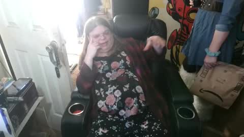 Anne online show from February 5, 7:02 am