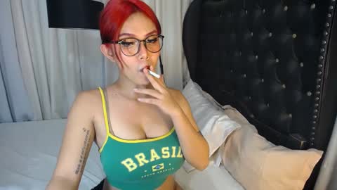 Snapshot of ts_tatiana chatting on February 3, 4:25 am billie online show from February 3, 4:25 am
